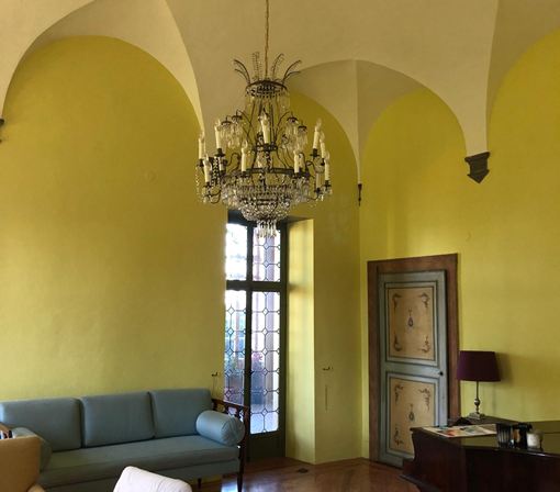Tinteggiatura sale di una villa Storica Garda VR