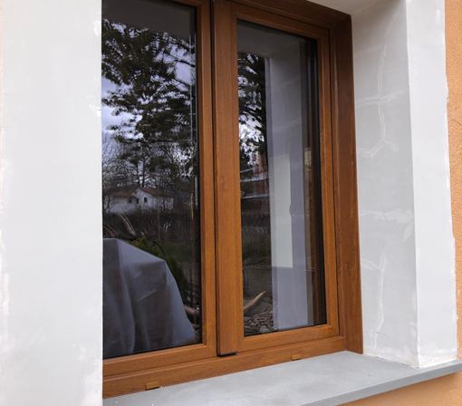 Finestra doppia apertura