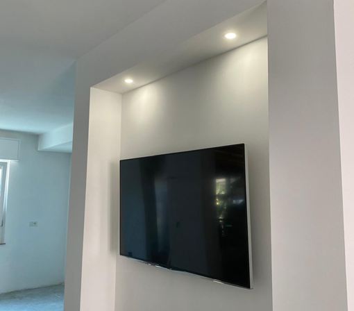 Realizzazione di pareti e controsoffitti in cartongesso 