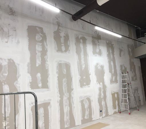 Realizzazione di pareti e controsoffitti in cartongesso 