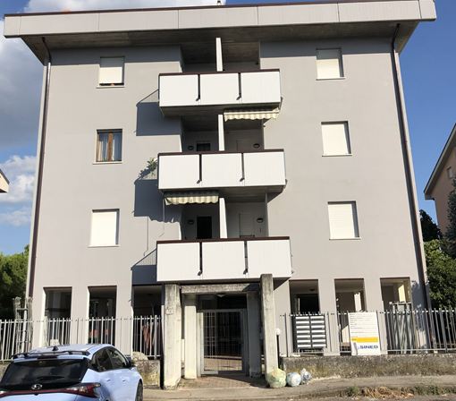 Tinteggiature esterne condominio 