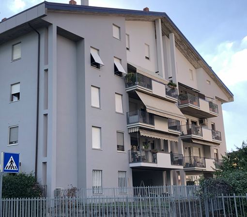 Tinteggiature esterne condominio 