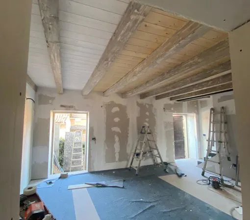 Valeggio sul Mincio VR: intera ristrutturazione con cartongesso di un' abitazione su 3 livelli